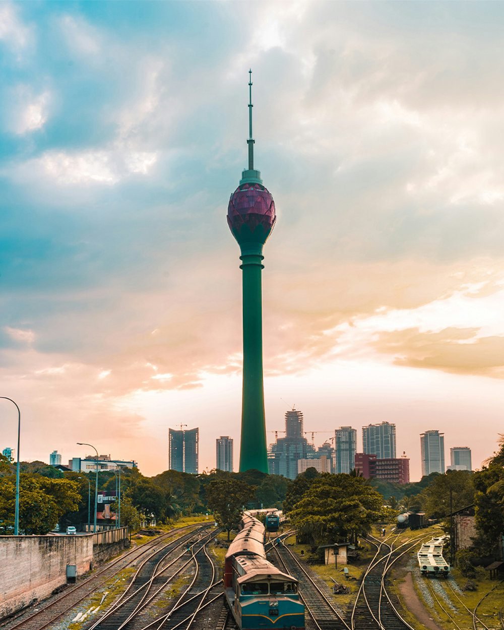 destinova-journeys-destinations-sri lanka-west